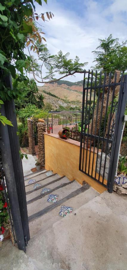 Casa Vacanze Fondaco Di Scillato Scillato  Ngoại thất bức ảnh