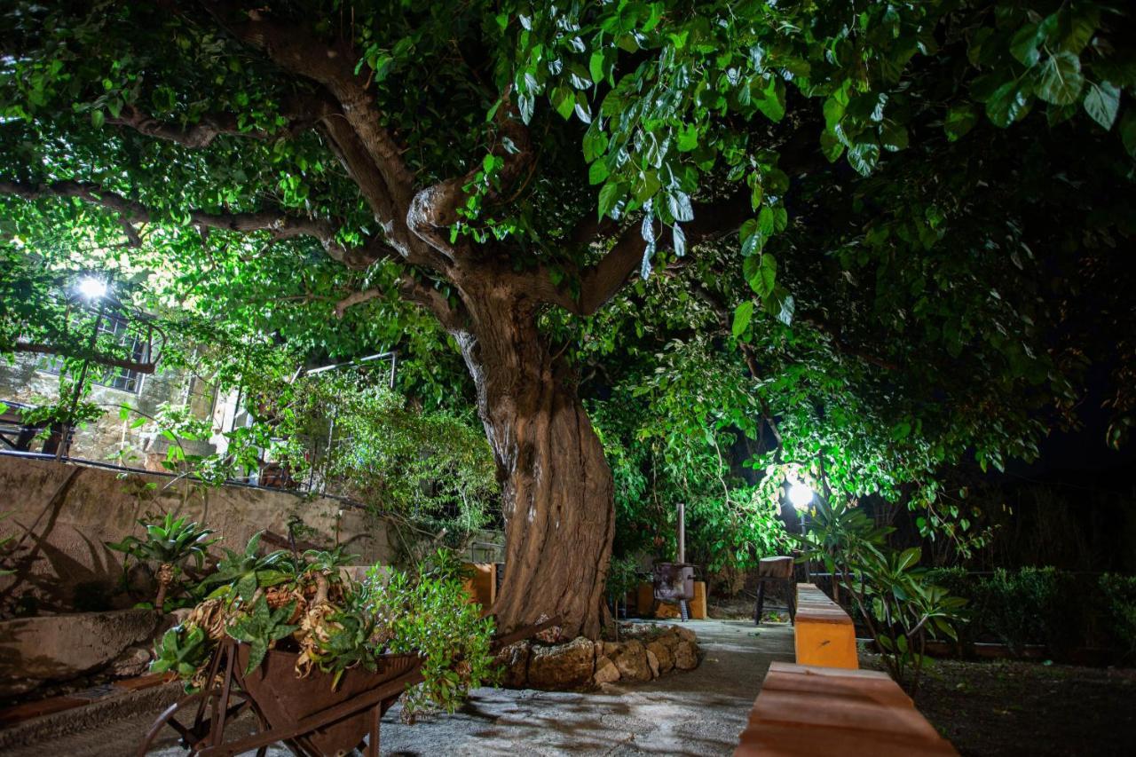 Casa Vacanze Fondaco Di Scillato Scillato  Ngoại thất bức ảnh